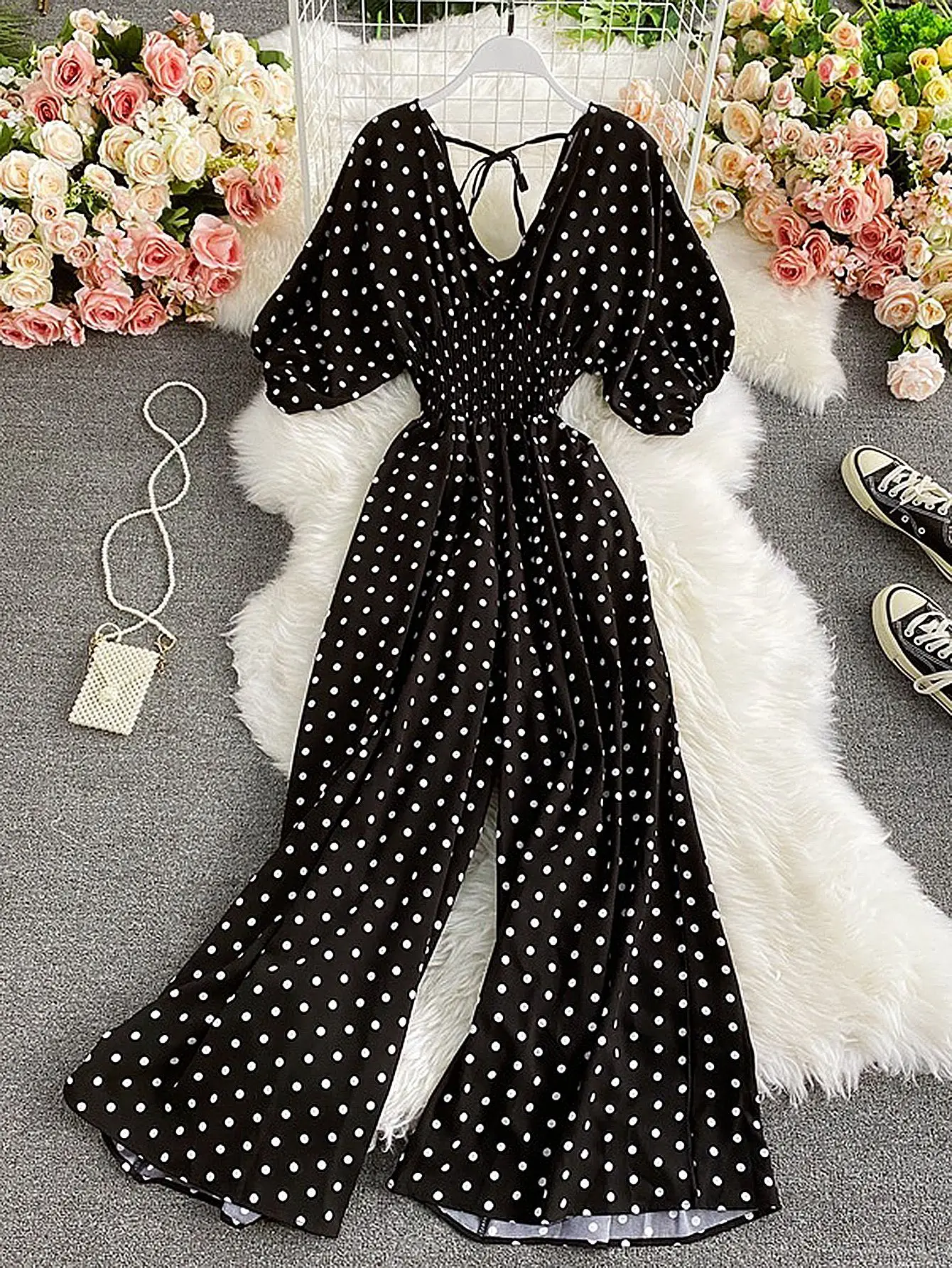 

Women's Autumn Jumpsuits Chic Polka Dot V-Neck Puff Sleeve Casual Full Length Straight Fit Cute Patterned One-Piece