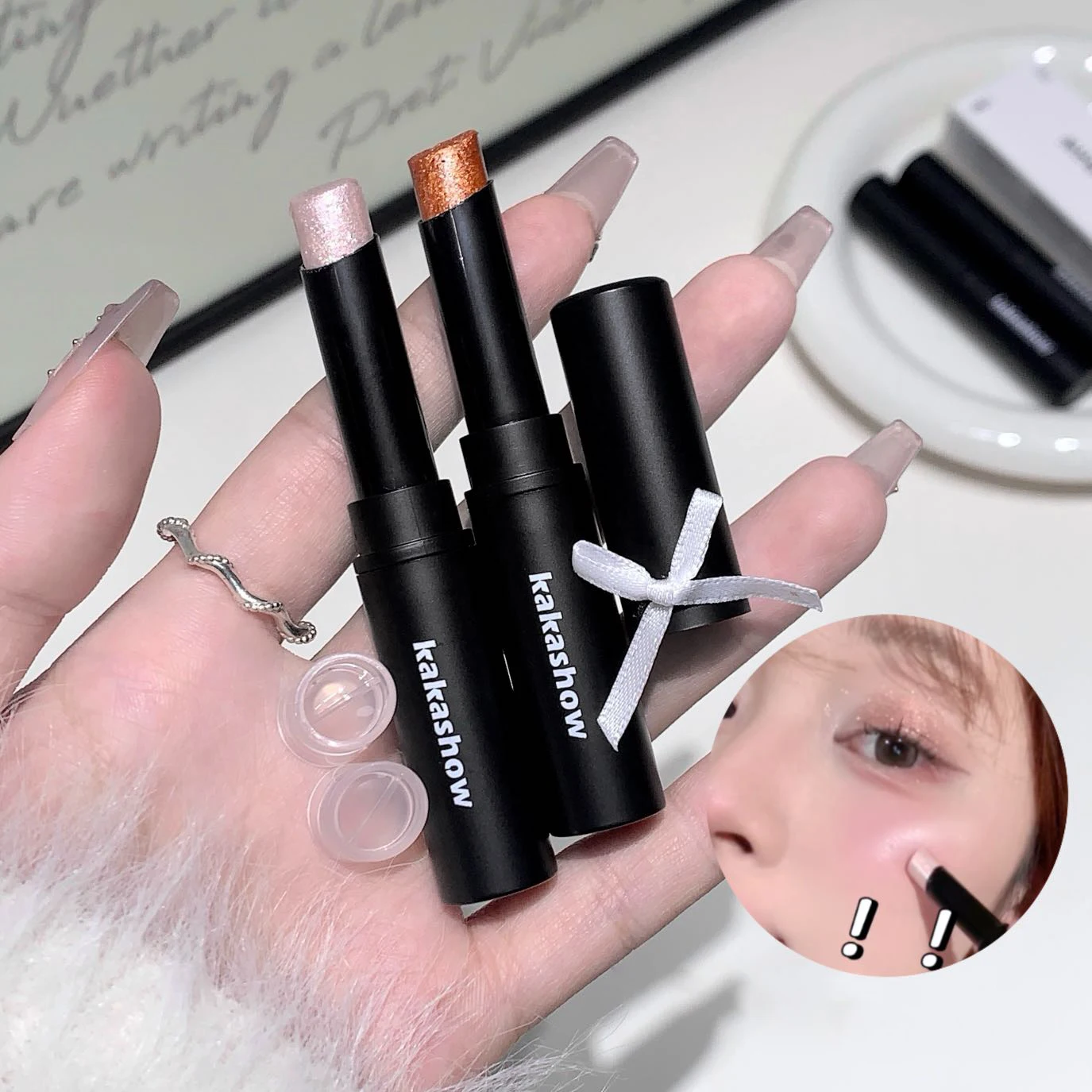 Multi-Color Jelly Eyeshadow Stick Soft Texture Long-Lasting Shiny Pearlescent Matte Finish High-Gloss Fine Shimmer Eyeshadow