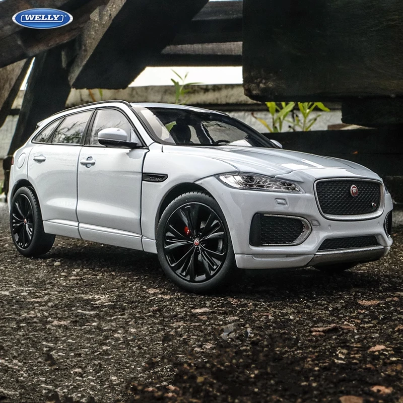 Welly 1:24 JAGUAR F-Pace SUV Alloy Car Model Diecasts Metal Toy Off-road Vehicles Car Model Simulation Collection Childrens Gift