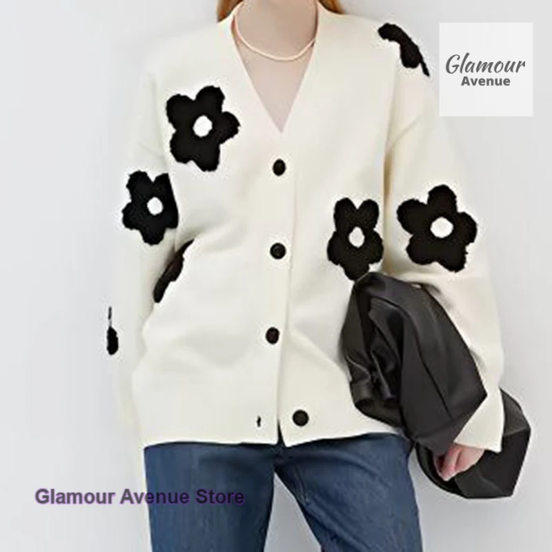 

French retro V-neck three-dimensional lazy slim flower sweater women's autumn and winter new cardigan casual Joker sweater coat