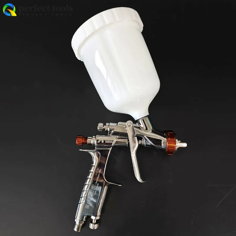 Japan ANEST W400 Spray Gun Car Paint Water-based Oily Spray 1.4mm Nozzle Manual Pneumatic High Atomization