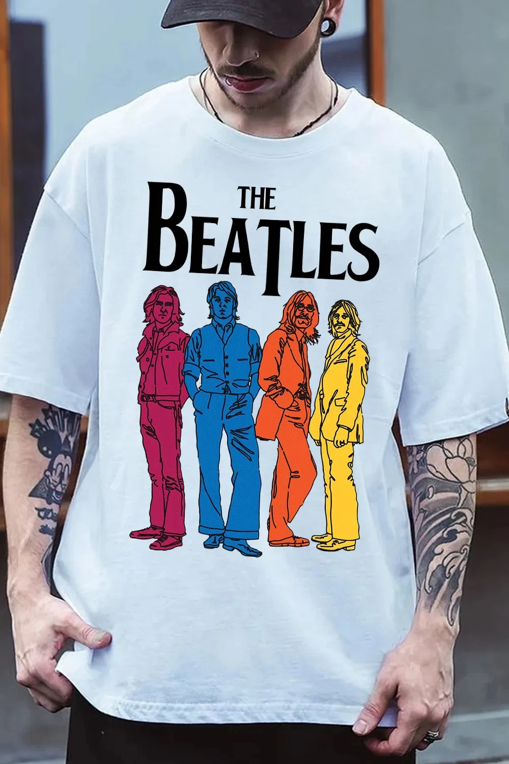 Camiseta con imagen cuádruple del álbum "Let It Be" de The Beatles – Retrato de la banda y ropa tipográfica para fanáticos del rock clásico
