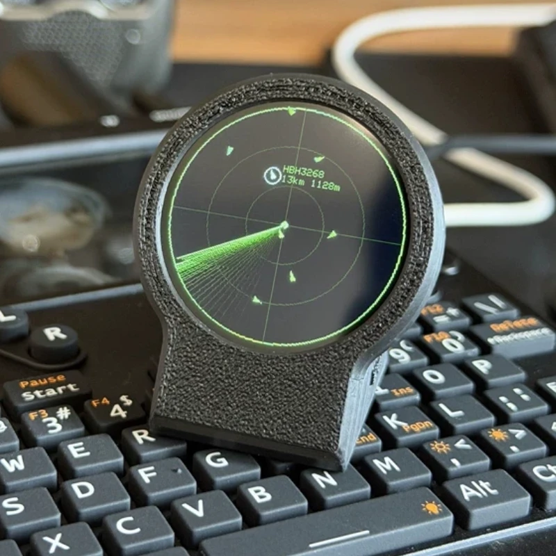 In Stock USB-C Deskradar Live ADS-B Flight Tracker Gadget With Sonar Grid Screen With 3D Printed Case Aviation Desk Decor Gift
