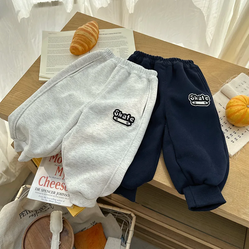

2025 Winter Toddler Boys Pant Casual Kids Baby Boys Thick Warm Trouser Versatile Letter Printed Teenager 1-6Y Boys Sweatshirt