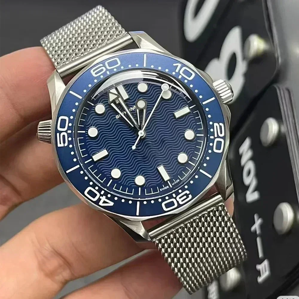 WATCH1 Store ساعة رياضية أوتوماتيكية ميكانيكية متعددة الوظائف للجنسين مجموعة زنبركية من السيراميك مقاومة للماء والتوقيت العالمي