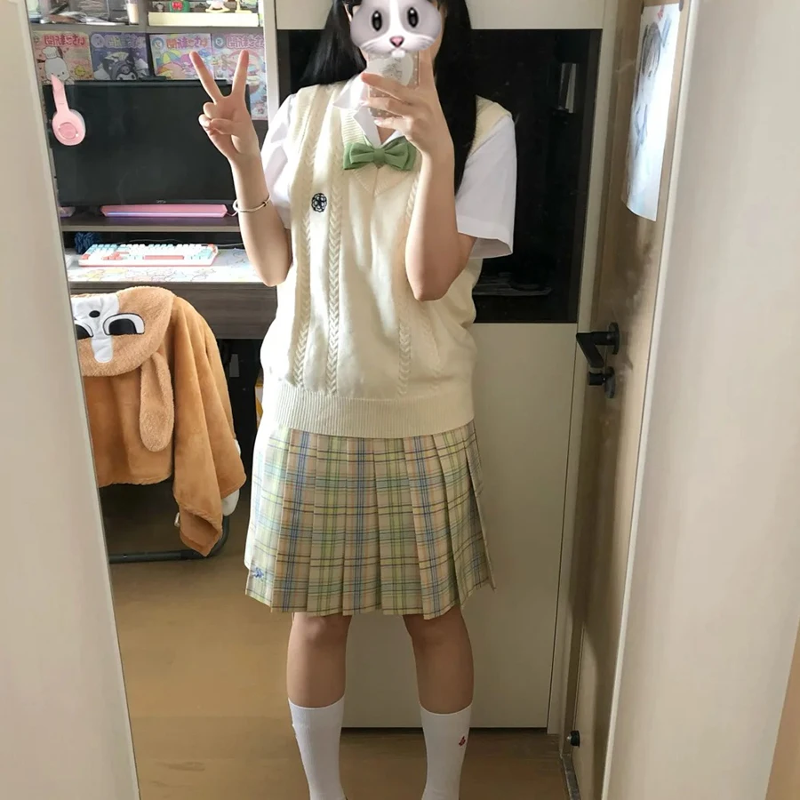 

Original Japanese Sle School orm Milk Cherry Sweater Vest Women's Layering Knitted Top Warm V-Ne Long Sve Vest