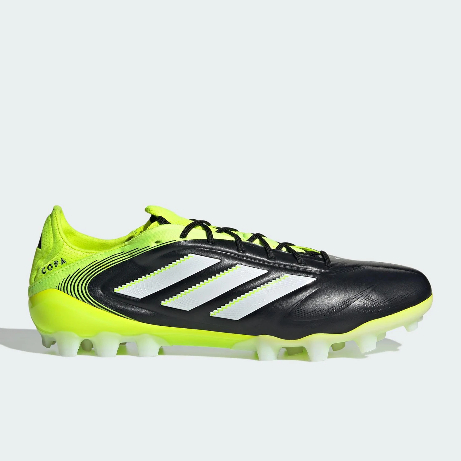 

Adidas genuine COPA PURE III Men's and Women's Shock Absorption Soccer Shoes JR2823