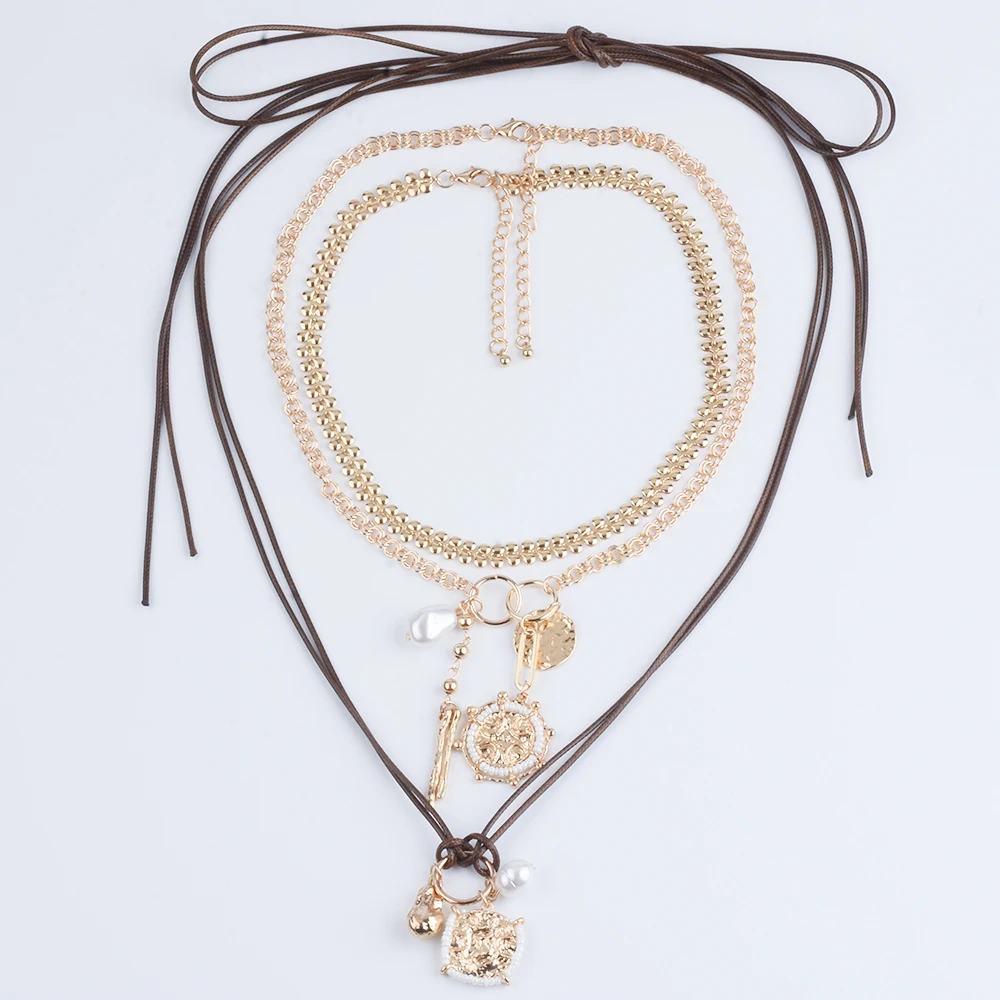 Moda Simple cadenas doradas insignia colgantes collares mujeres Casual Vintage cuerda de cuero marrón collar largo joyería