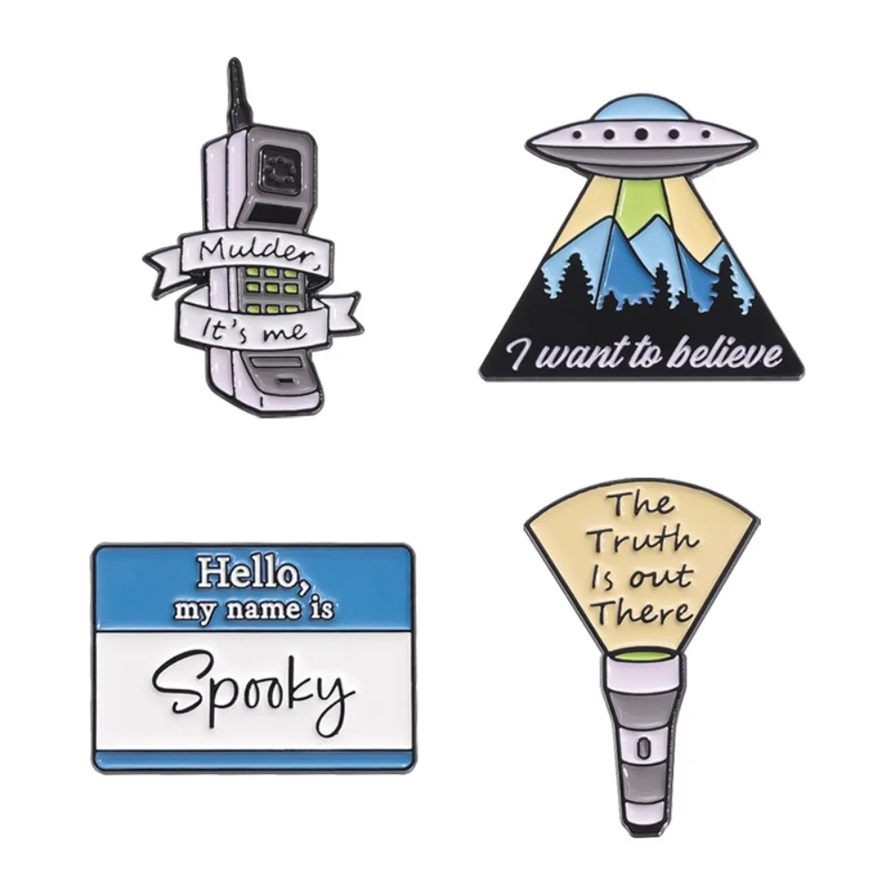 New Vintage Phone UFO Flashlight Brooches Alloy Clothing Backpack Decorative Accessories Metal Badges Pins Student Gifts Kids