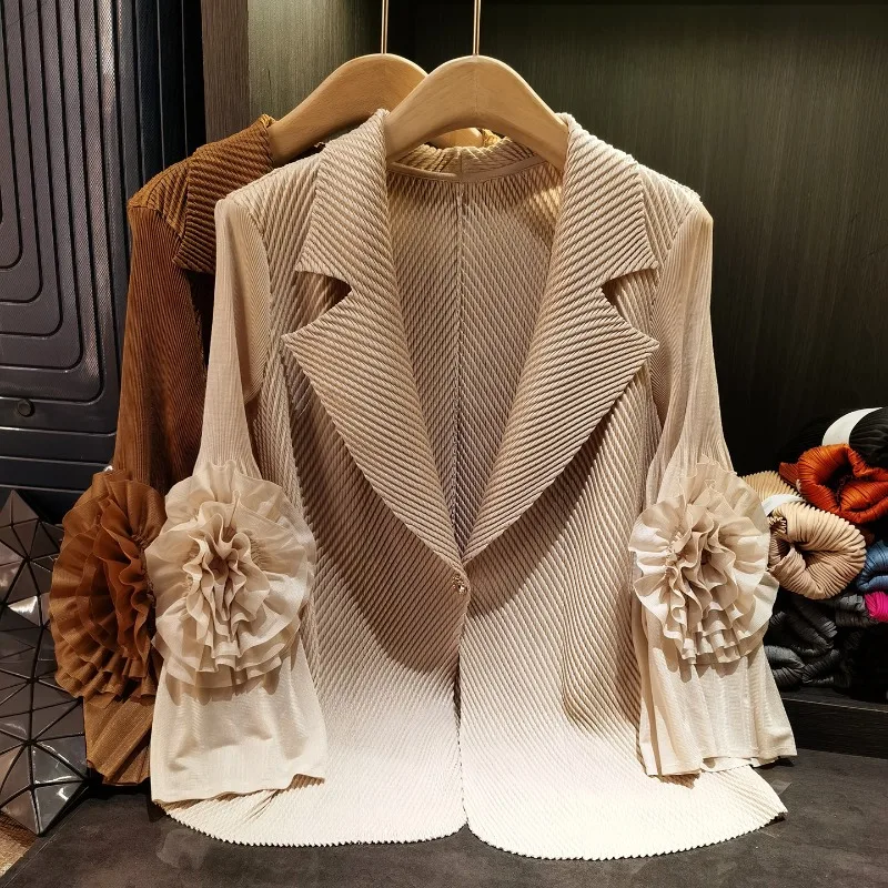 مياكي سترة مطوية المرأة مزاجه أنيقة التنين مقياس مطوي السترة 2025 خريف جديد ورود للزينة نماذج الترفيه الصلبة #2