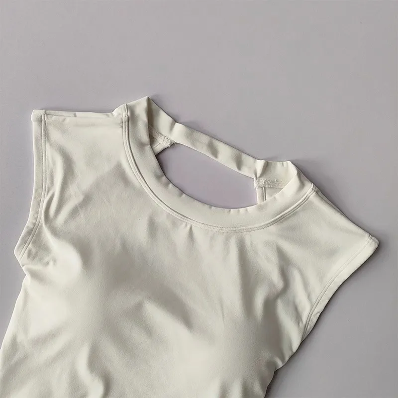 Sexy rückenfreie Yoga-Fitnessweste für Damen, kurzärmelig, festes Brustpolster, Sport-T-Shirt, kurzer Stil für Fitness und Yoga – Detail 14