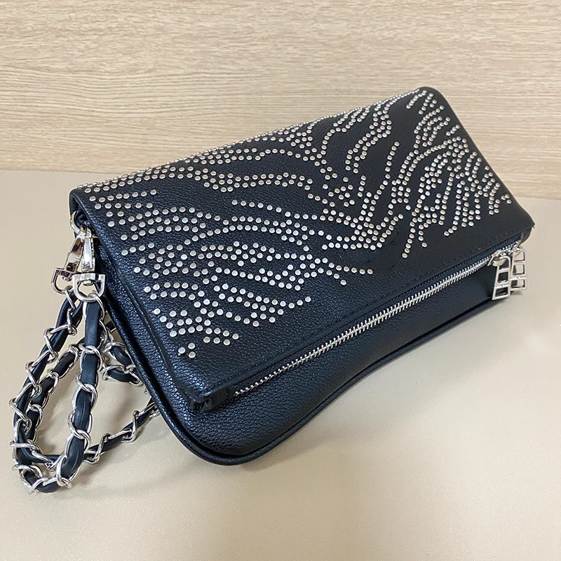 Zwarte PU Lederen Retro Schoudertas 2026 Nieuwe Modieuze Dames Enveloptas Casual Outdoor Ketting Schoudertas