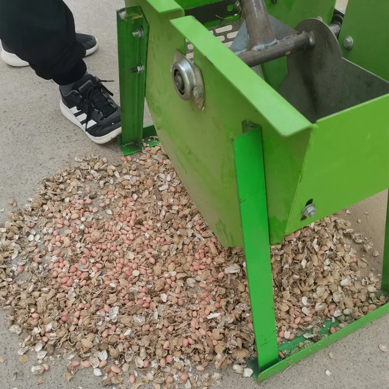 Commercial Hand Cranked Peanut Shelling Peeling Machine Household Manual Peanut Shelling Machine Peanut Peeling Machine