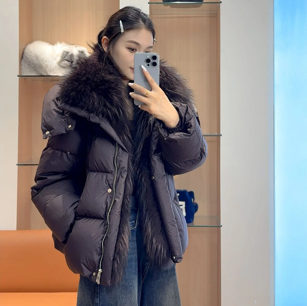 Chaqueta de plumas de ganso con cuello de piel grande para mujer, chaqueta acolchada holgada y gruesa, Parka de nieve de piel grande, a la moda, 2026