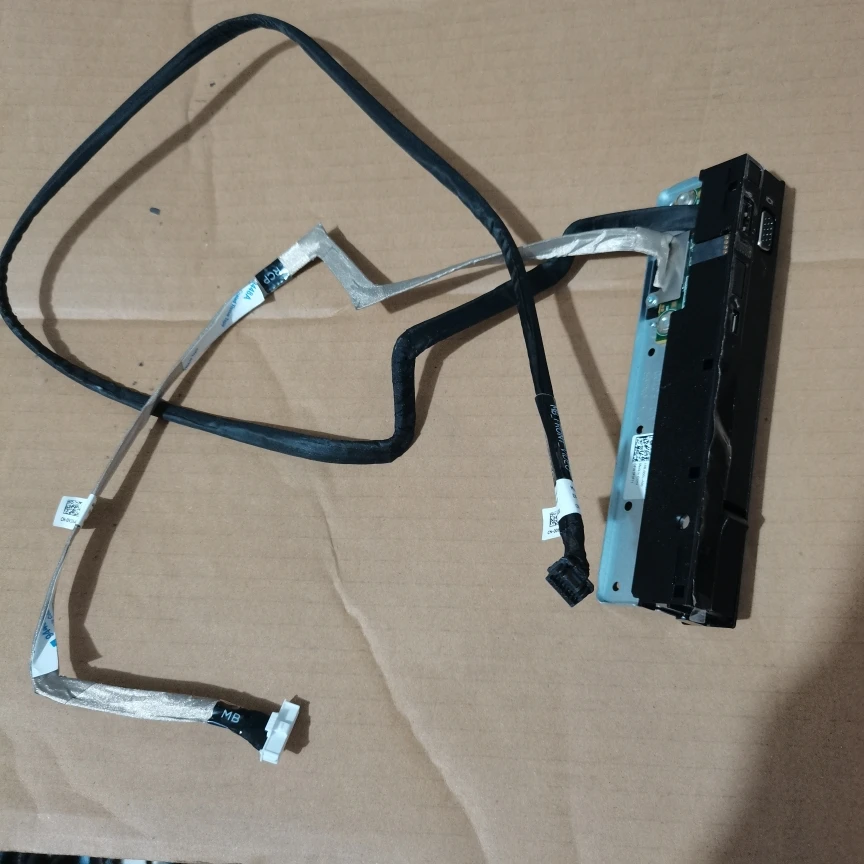 

Новый для серверного корпуса Dell PowerEdge XE8545, правое ухо 064MT V3640 F3P11