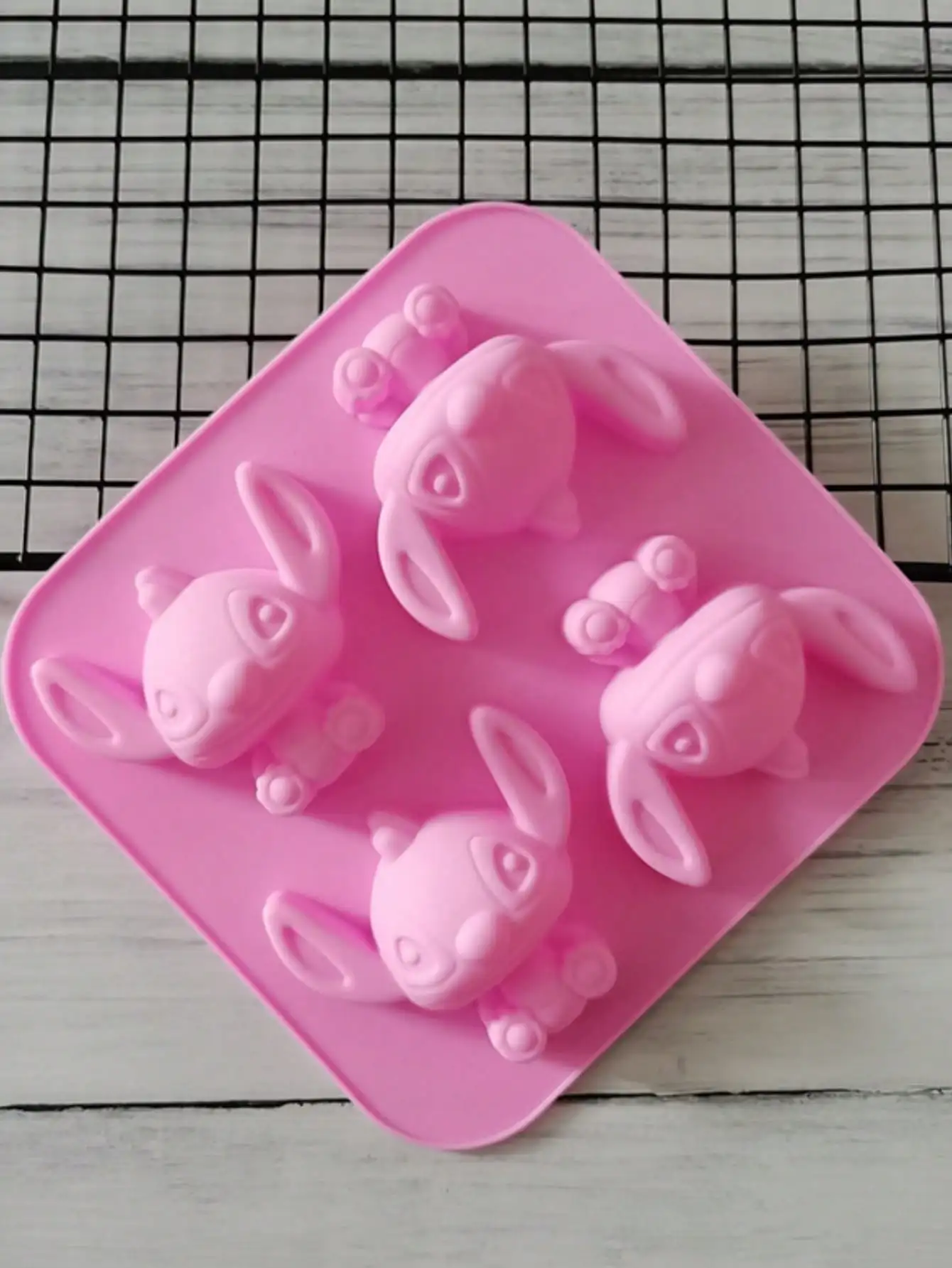 4 Stück Stitch Mickey Pooh Silikonform für Kekse, Schokolade und Süßigkeiten, perfekt für DIY-Geburtstagskuchen-Dekorationen, Geschenke