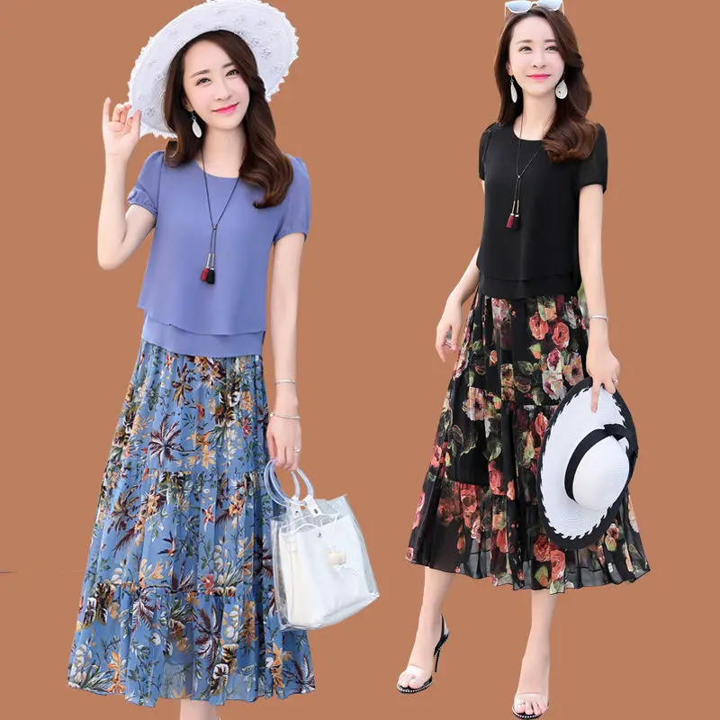 

Woman Holiday Suits Skirts Summer 2024 Female Top High Waist Pleated Print Skirt Ladies Two Pieces Set Beach Dress Suits A10