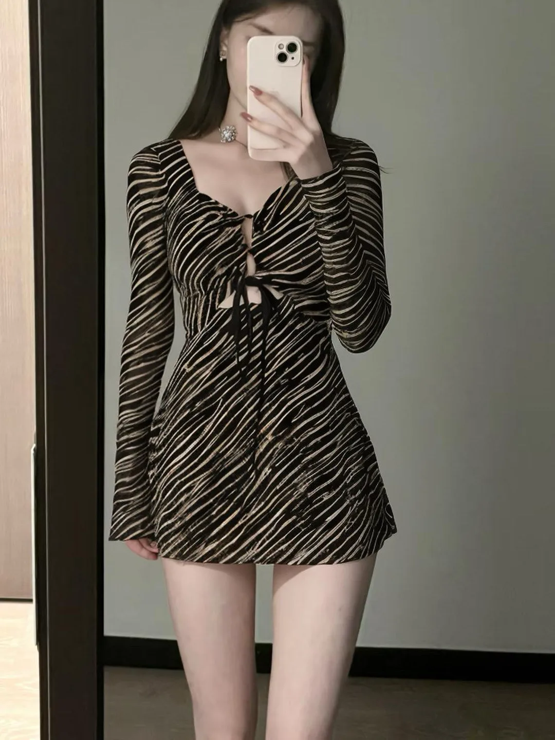 

Тайский уникальный полосатый купальник для похудения, женский, новинка 2025 года, для небольшой груди, с эффектом пуш-ап, раздельный, премиум-класса, для пляжа и термальных источников