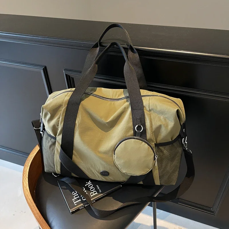 

Solid Casual Large Capacity Nylon Travel Bags High Quality Simple Fashion Versatile Durable Crossbody Bags for Women 2025 New