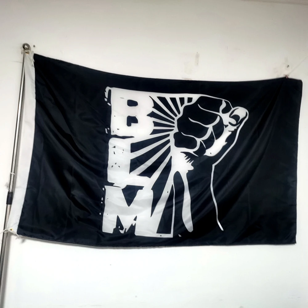 

Vintage BLM Flag Black Lives Matter Fist Flag Outdoor Decor 90X150CM Polyester Hanging