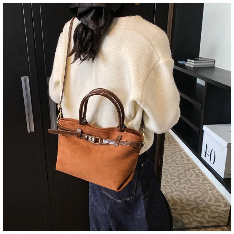 

Высококачественные женские сумки из кожи с рисунком азалии. Модный прочный легкий винтажный повседневный стиль. ​