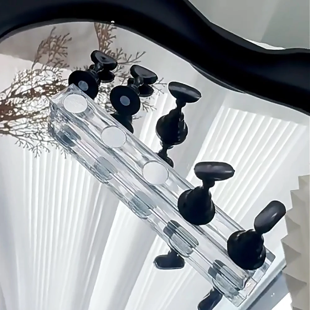 5 szt. Różowe Magnetyczne Stojaki na Paznokcie do Sztucznych Paznokci, Ekspozytor z Plastikową Bazą Magnetyczną, Narzędzia do Salonu, DIY i Ćwiczeń