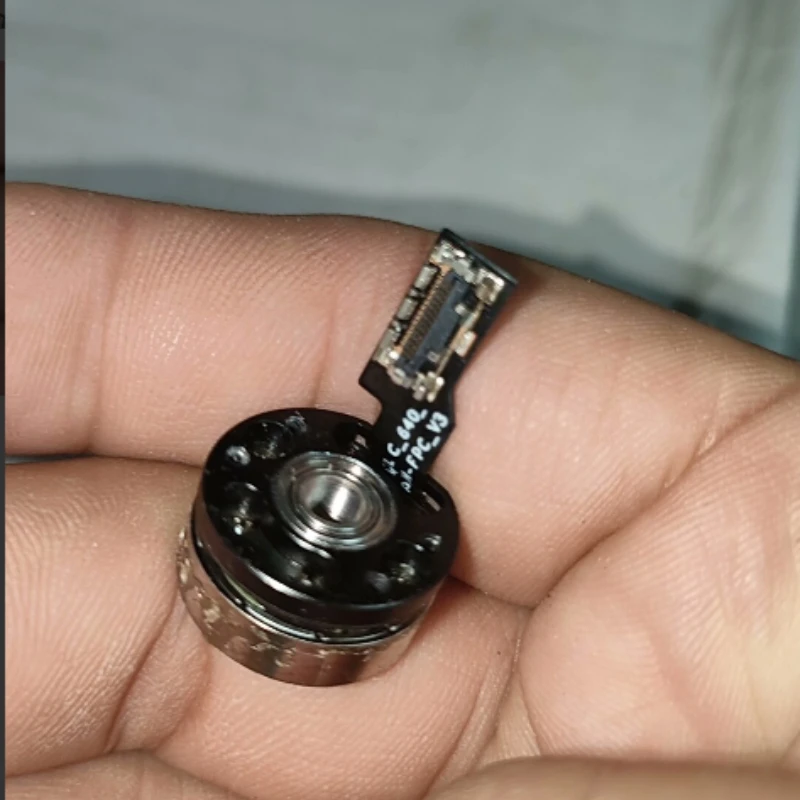 

Evo2 640T v3 Б/у продукт, в хорошем рабочем состоянии.