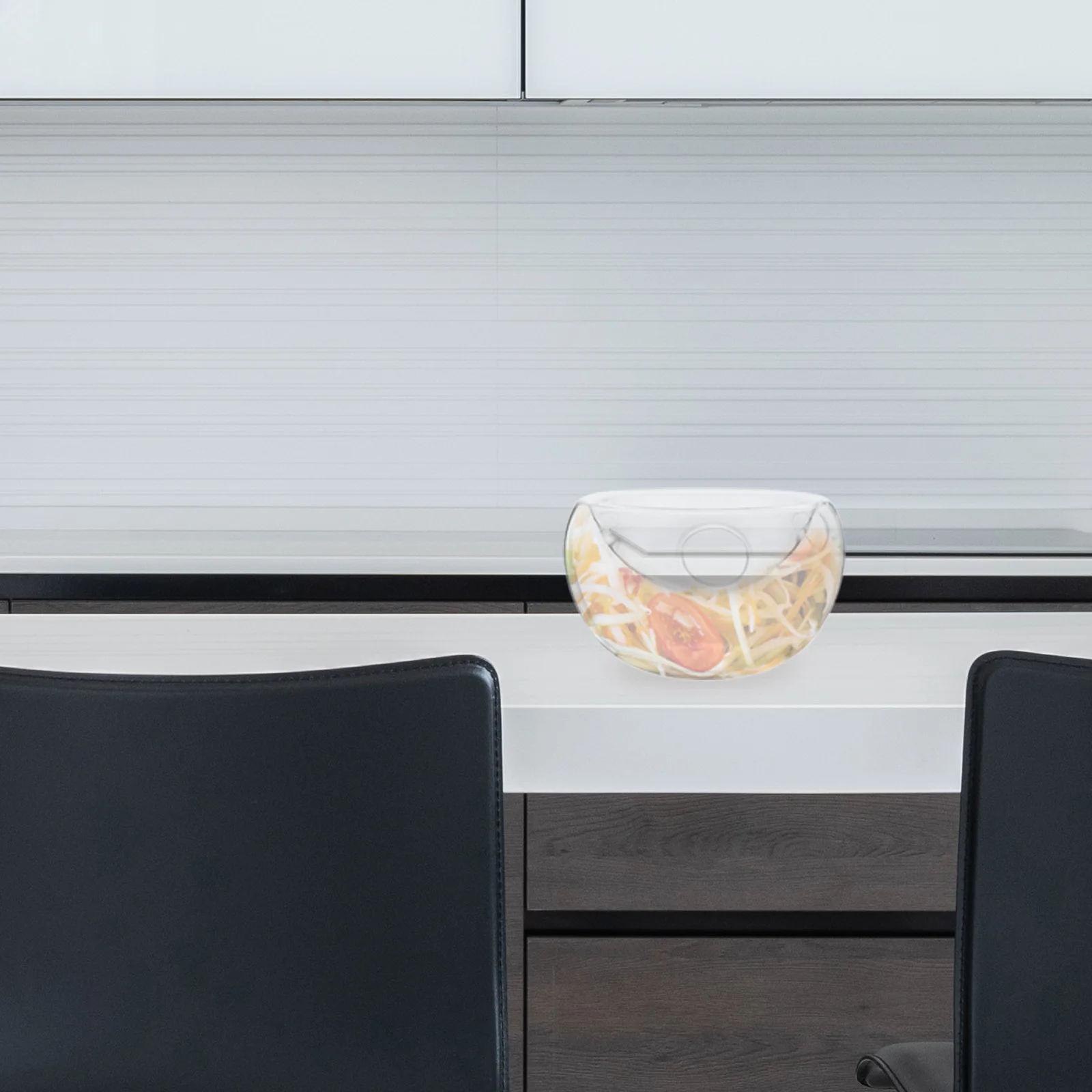 

1Pcs Artistic Glass Bowl Wear Resistant Smooth Surface Ideal for Fruit Salad Vegetable Dry Ice Dish Bowl Food Container