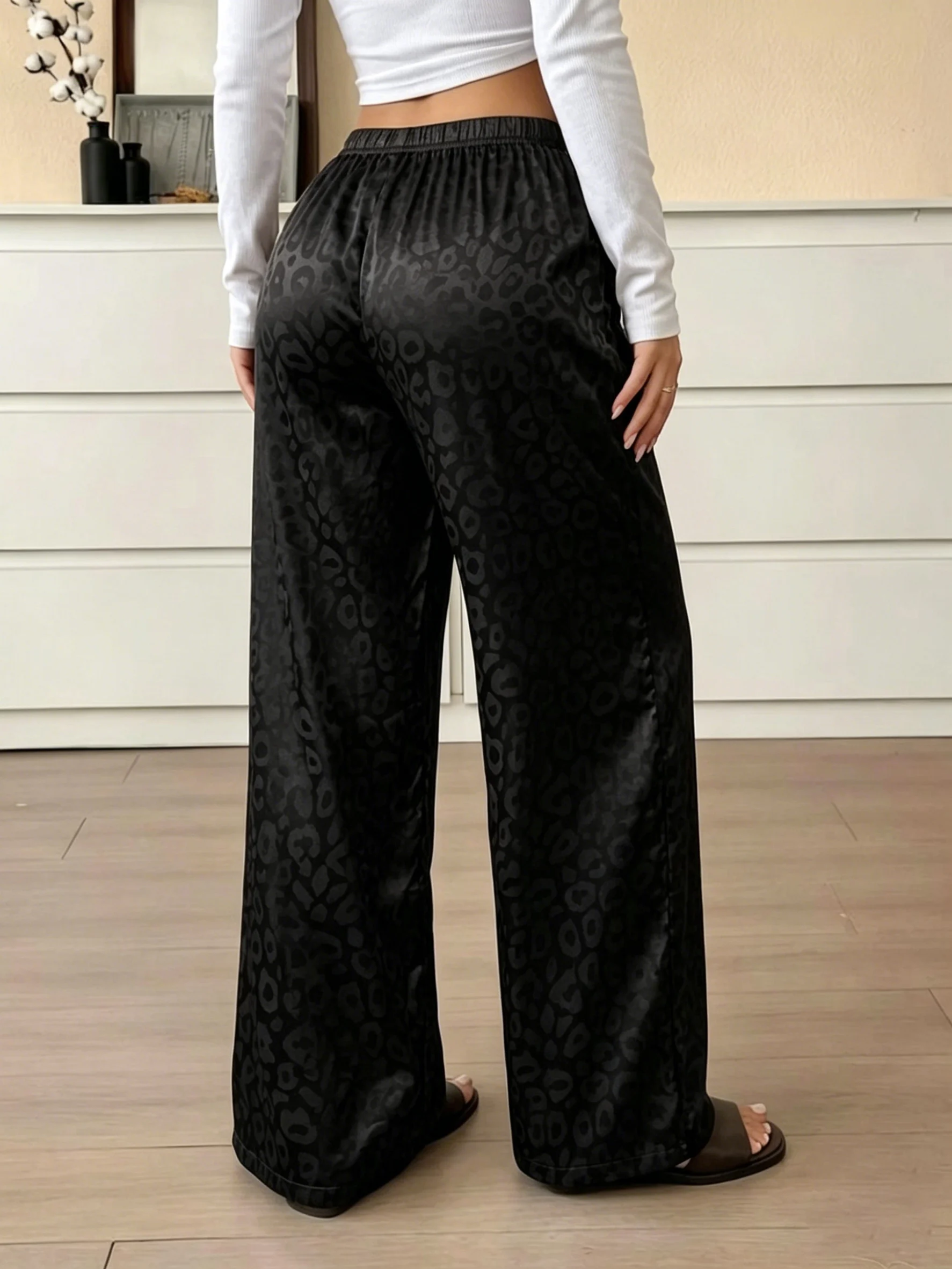 2026 New Printed Women's Pajamas Pants Elastic Waist Long Pants Casual Breathable Home Sleepwear Trousers Leisure Home Clothing