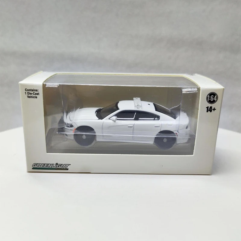 Diecast 1:64 Scale 2022 Charger Pursuit - White Simulation Alloy Cars Model Classics Nostalgia Adult Gifts Souvenir Display Toy