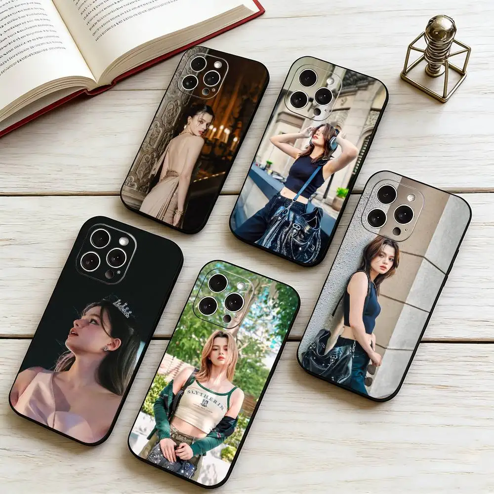 

B-Becky Armstrong Phone Case Silicone Soft For IPhone 17 16 15 14 13 12 11 X XR Plus Pro Max Plus