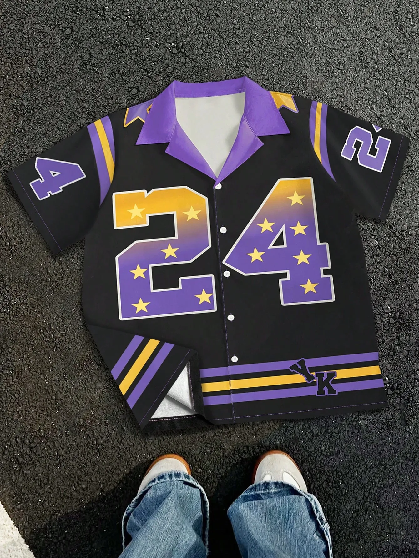 

Новая мужская рубашка с короткими рукавами на лето 2025 имеет повседневный модный и удобный 3D-принт с рисунком кокосовой пальмы.