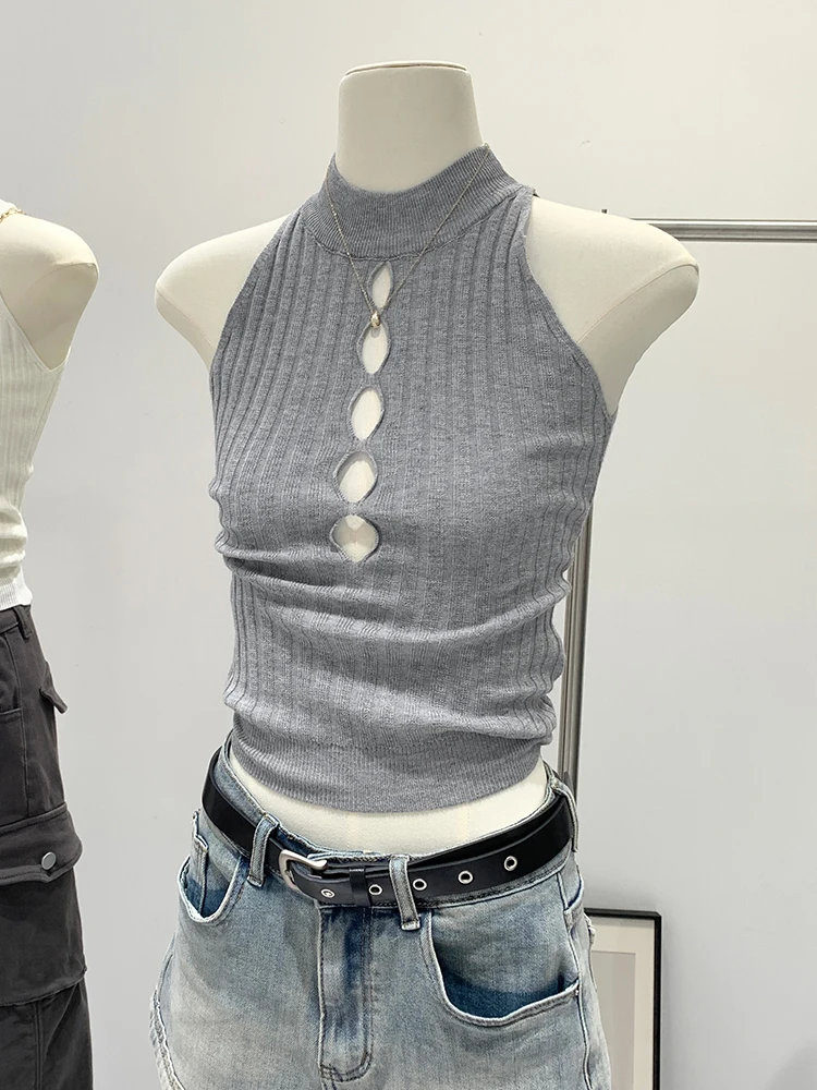 

French Style Cut-Out Halter Knit Top Women Summer Sleeveless Crochet Bralette Fashion Hollow Out Beachwear 2024 New Tank Top