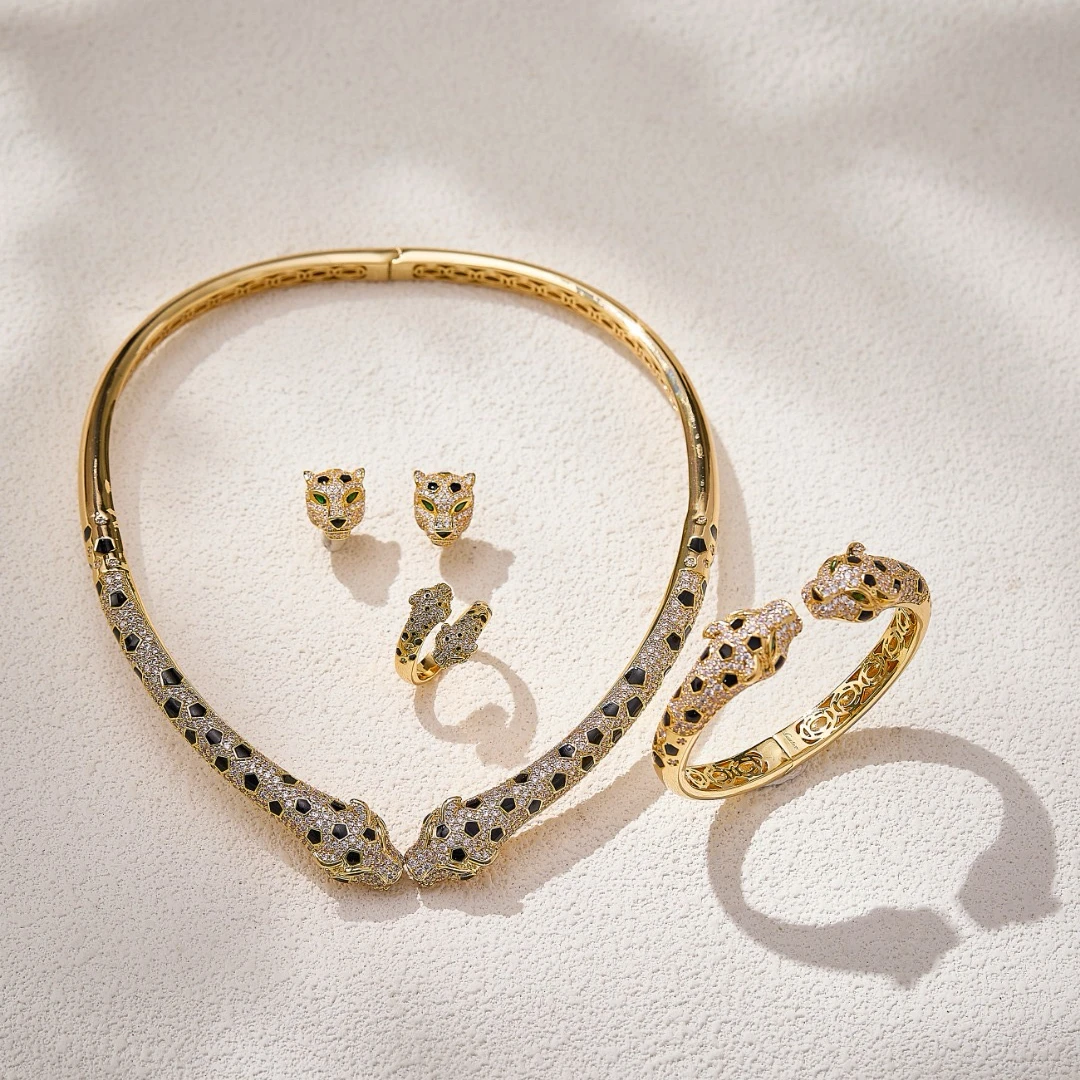 Eyer Luxury Fashion Jewelry Inlay AAA Cubic Zirconia Two-headed Leopard Necklace Bangle Jewelry Set For Women Wedding Party Gift