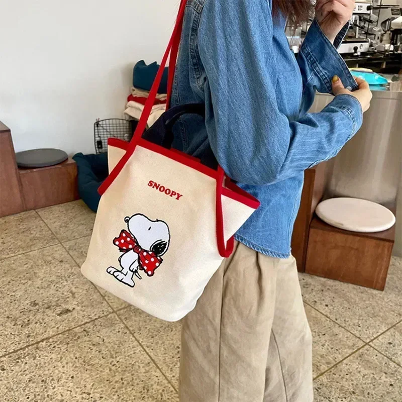 

Snoopy New Cross Body Bag Cartoon Tote Bag Large Capacity messenger bag Canvas handbag Fashion Y2k Shoulder Bag
