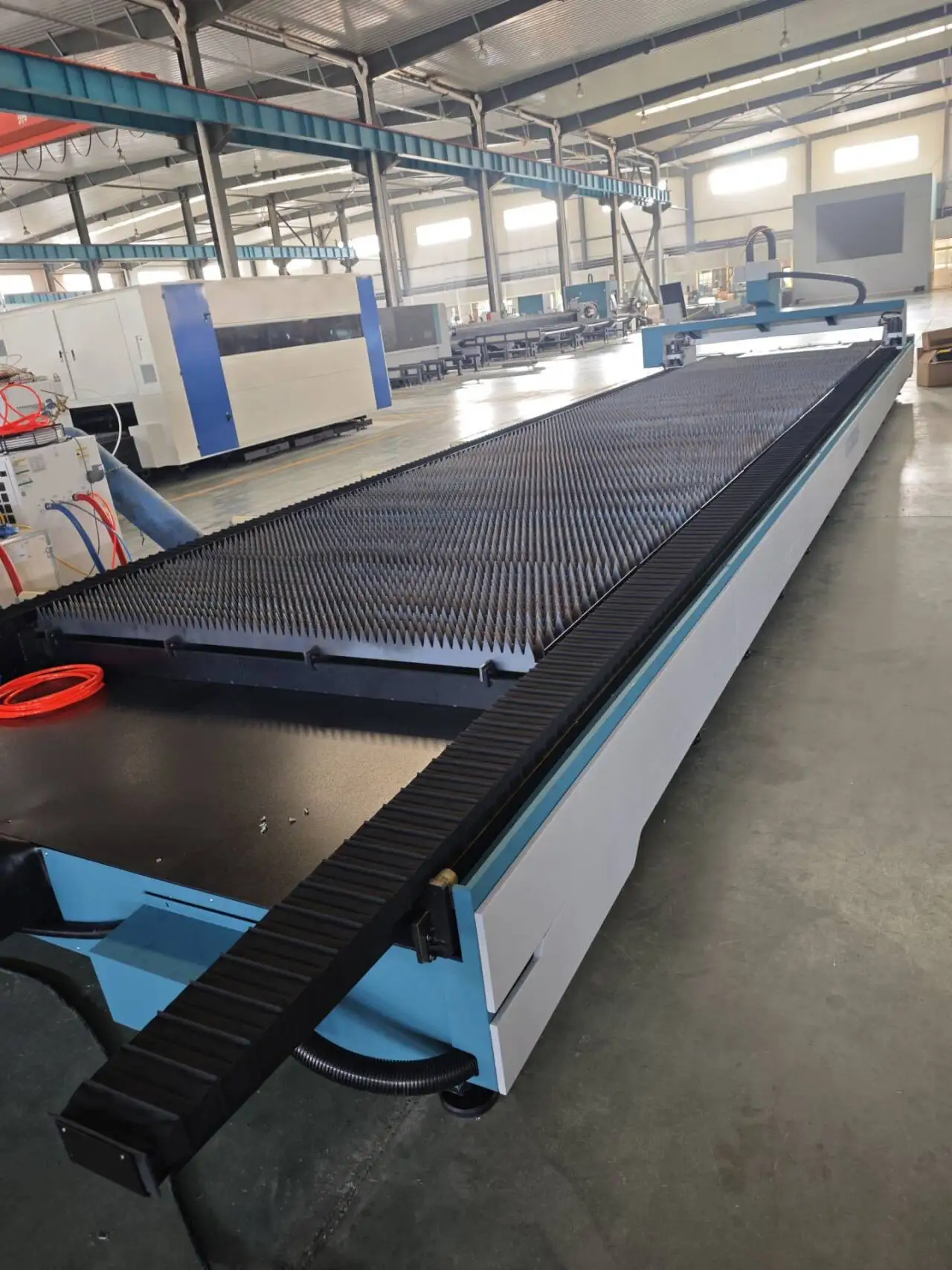 CNC Super Large Format Fiber Laser Cutting Machine for Metal Stainless Steel Carbon Steel High Cutting Precision China