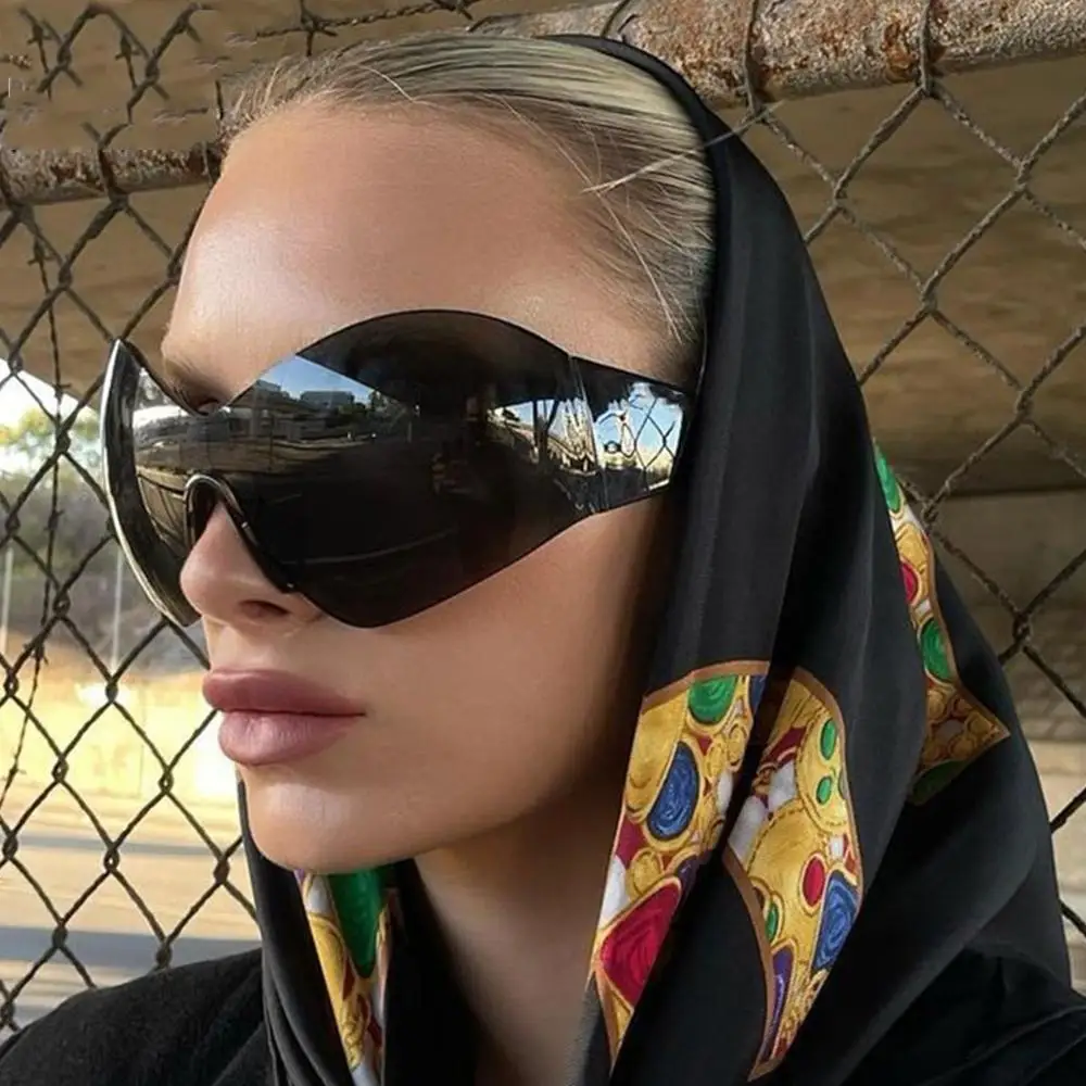 

Trendy Rimless Shades for Beach, Outdoor Y2K Sunglasses Black Sun Glasses Wrap Around Oversized Futuristic Sunglasses