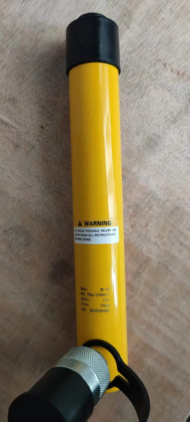 

Гидравлический цилиндр RC серии RC-106, емкость 10 Т, ход 156 мм, односторонний гидравлический подъемник, равный