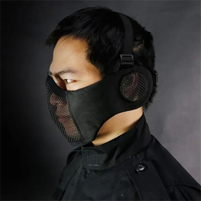 ERQYGRA Tactical Airsoft Half Face Mask Low-carbon Steel Mesh Ear Protective Shooting Sports Paintball CS Wargame Accessories