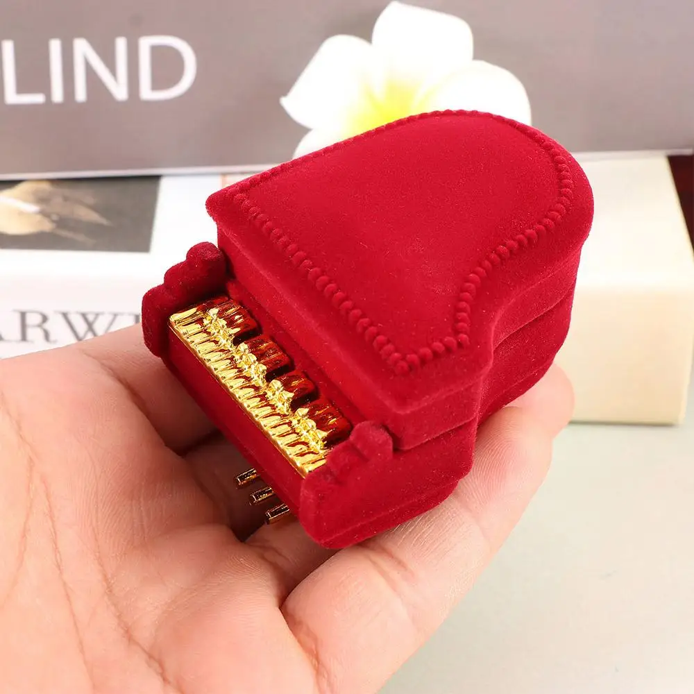 新しいウェディングイヤリングペンダントベルベットピアノリングボックス収納ボックスギフトケースリングボックス