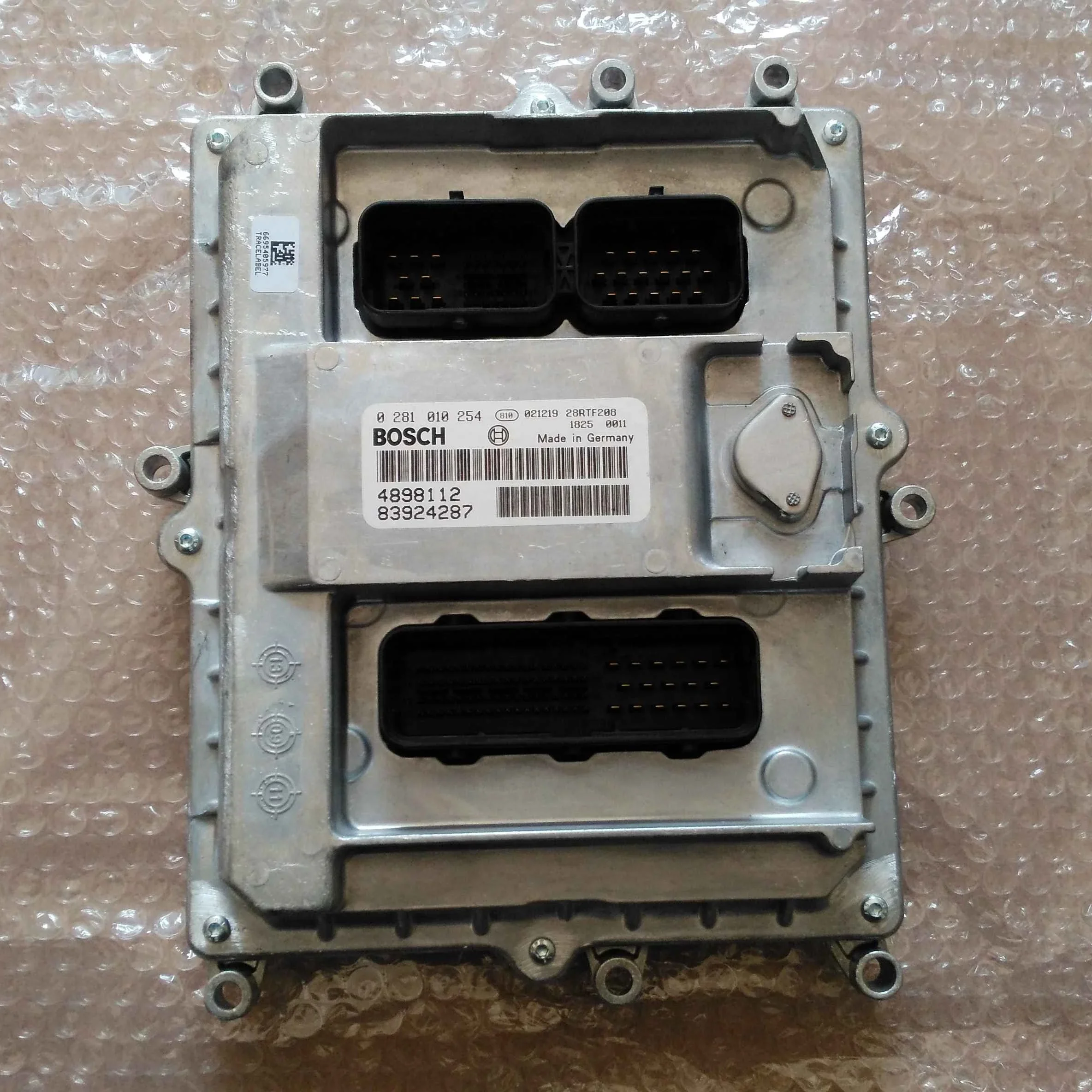 Programador ecm de motor original 4898112 0281010254