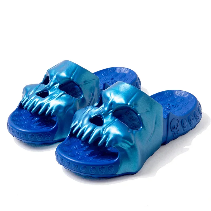 Men Slippers Skullhead Shoes Studded Chain Decoration Skull Beach Shoes Summer Outdoor Novelty Slides Thick Sole Male Sandals