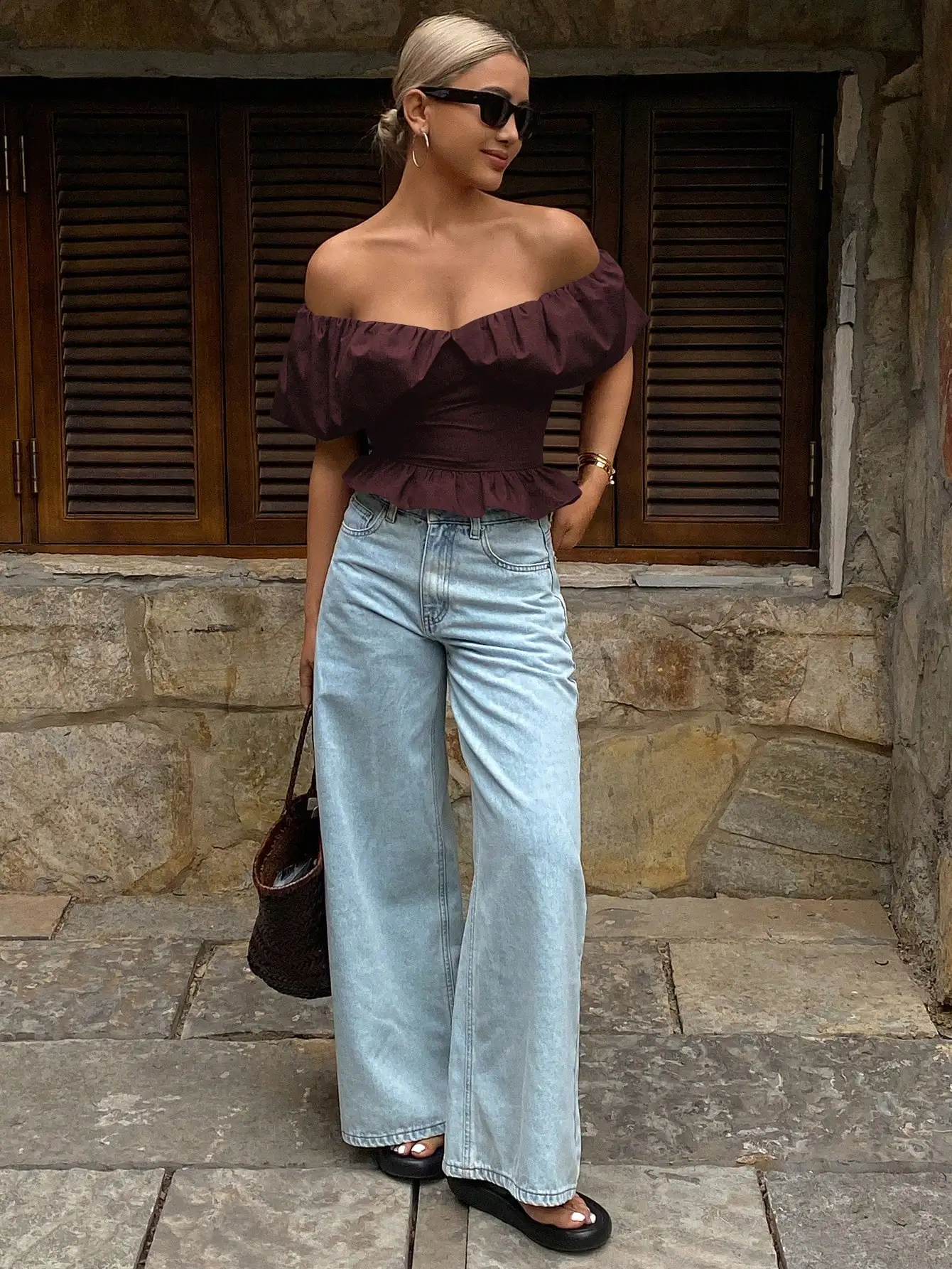 

Women Solid Off Shoulder Ruffled Cropped Blouse Puff Sleeve Casual Top