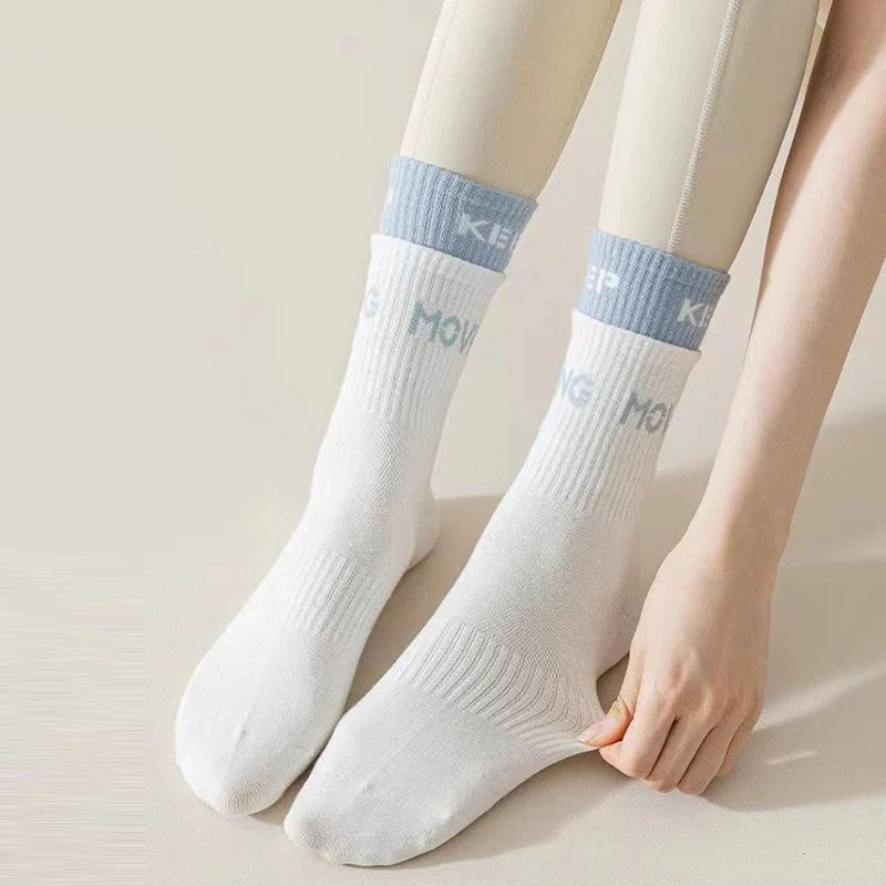 Women's Mid-Tube Yoga Sports Socks High Elasticity Anti-Slip Running Socks Comfortable Breathable Gym Workout Footwear image 5
