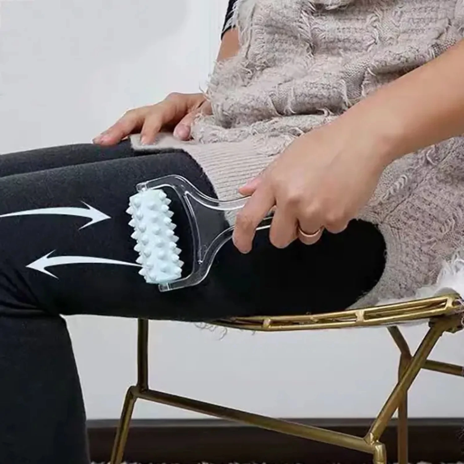 Handheld Roller Massager for Deep Tissue Massage, Portable Body Muscle Relief and Relaxation.