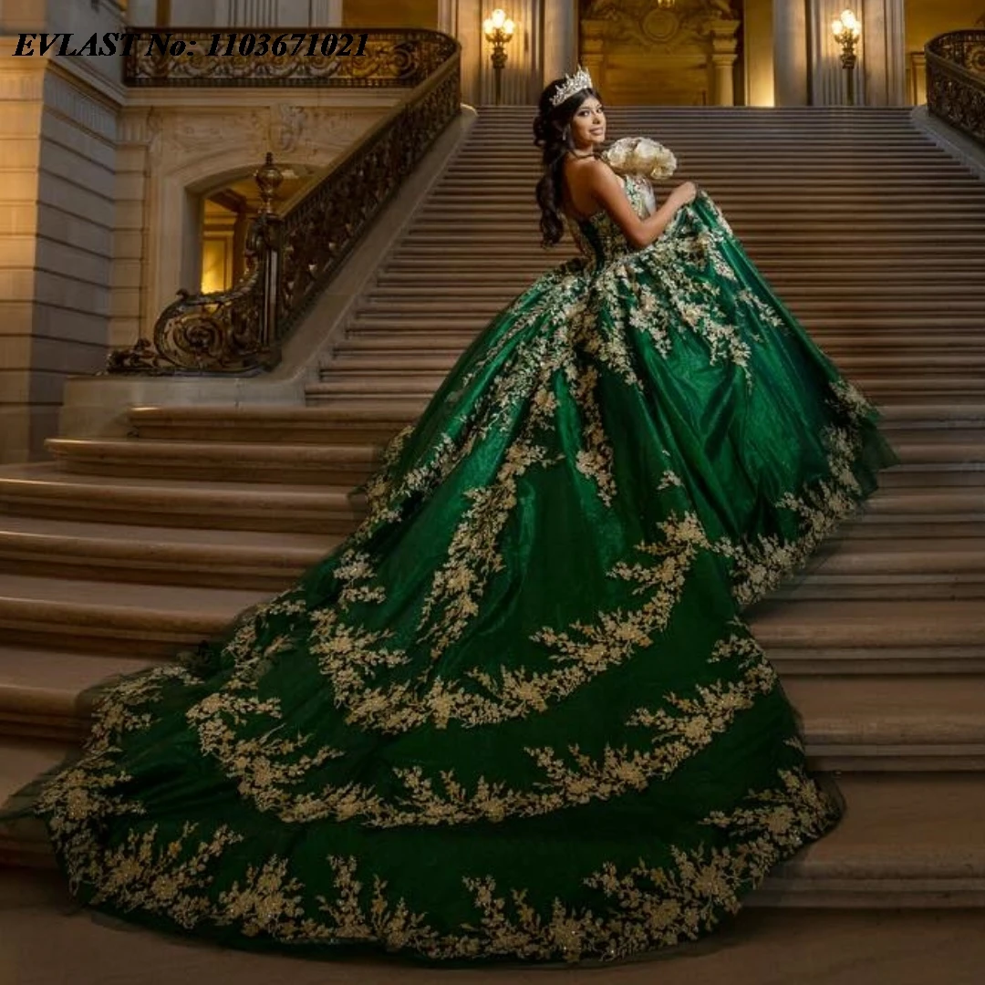 

EVLAST Mexican Emerald Green Ball Gown Quinceanera Dress Gold Lace Lace Applique Beaded Corset Sweet 16 Vestidos De Anos SQ390