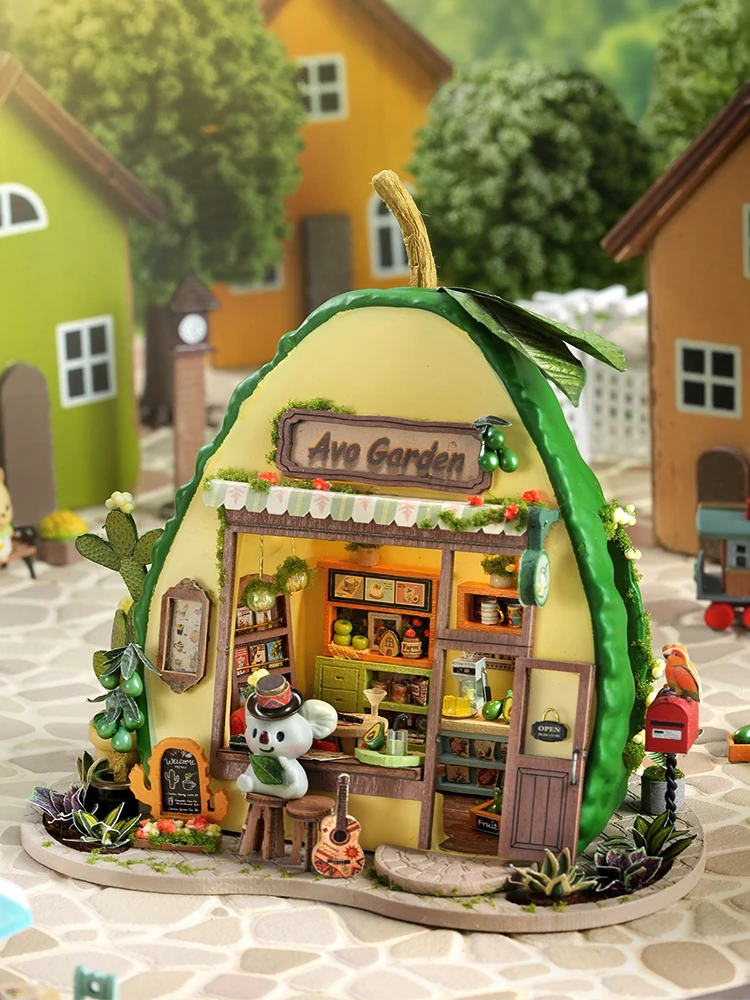 DIY Houten Koala Milkshake Shop Beeldjes Miniaturen Met Licht Mini Casa voor Vrienden Verjaardagscadeaus Woondecoratie Ambachten - afbeelding 2