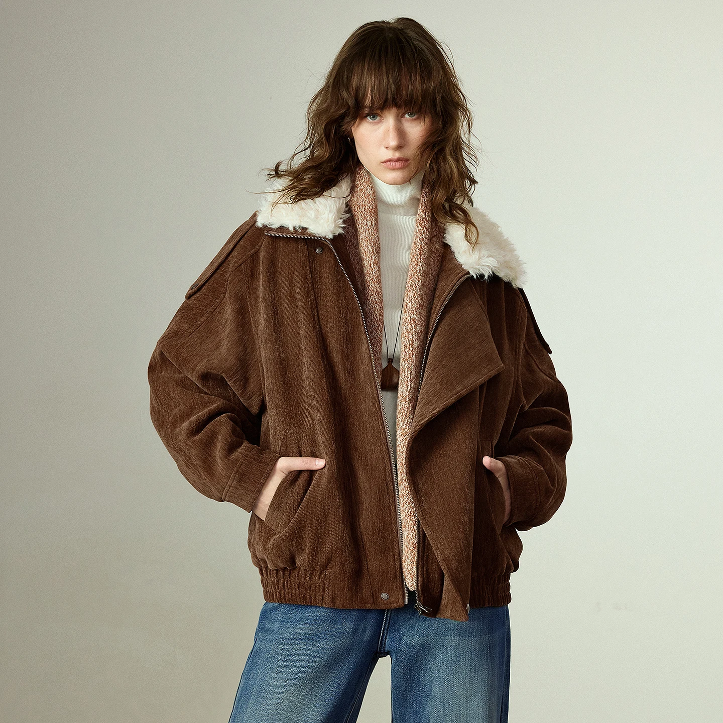 TOYOUTH Cappotti imbottiti in cotone da donna 2025 Inverno Nuovo cappotti in giacca con colletto in peluche caldo stile retrò in ciniglia Nomadic