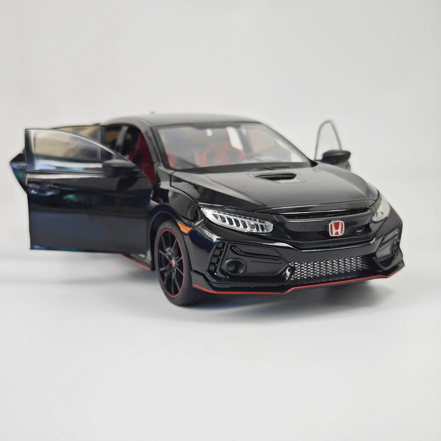 1:18 simulation Honda Civic TPYE-R alloy car model, doors can be opened, static sedan ornaments, collection gifts