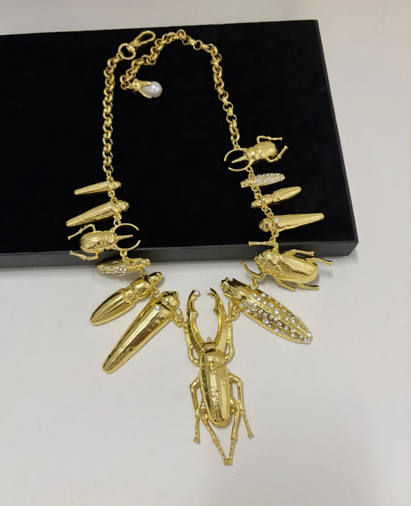 Übertriebene klobige Halskette für Damen, Legierung, Käfer, Insekt, Charms, Halskette, Modemarke, Statement-Schmuck, Boutique-Kettenzubehör – Detail 6